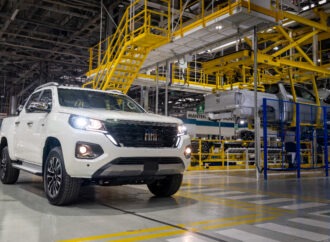 Fiat inició la producción de la Titano en Argentina