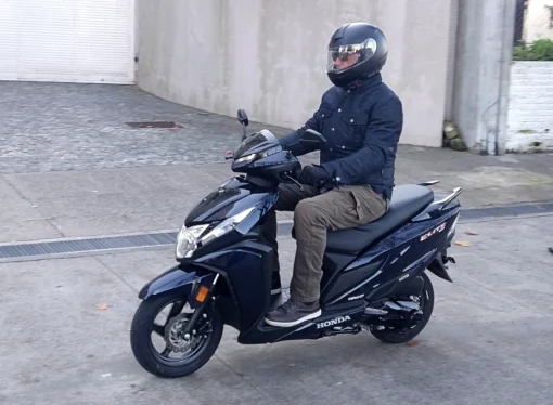 Prueba: Honda Elite 125