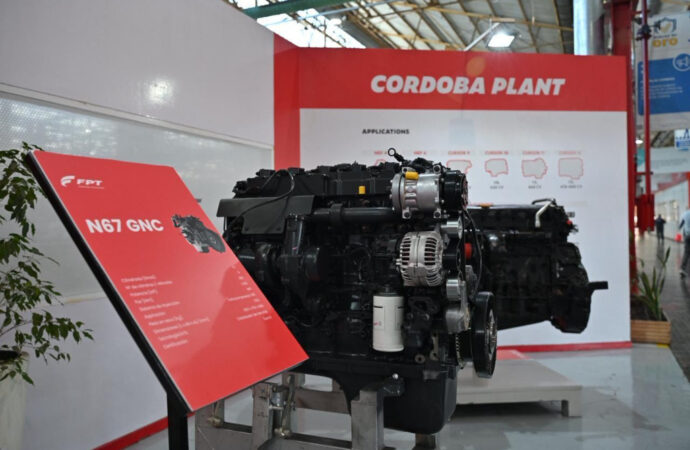 Lanzamiento histórico: FPT Industrial produce los primeros motores a gas natural del país