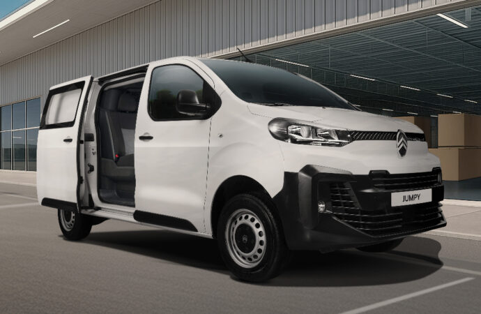 Stellantis relanza la versión mixta de los Citroën Jumpy y Peugeot Expert
