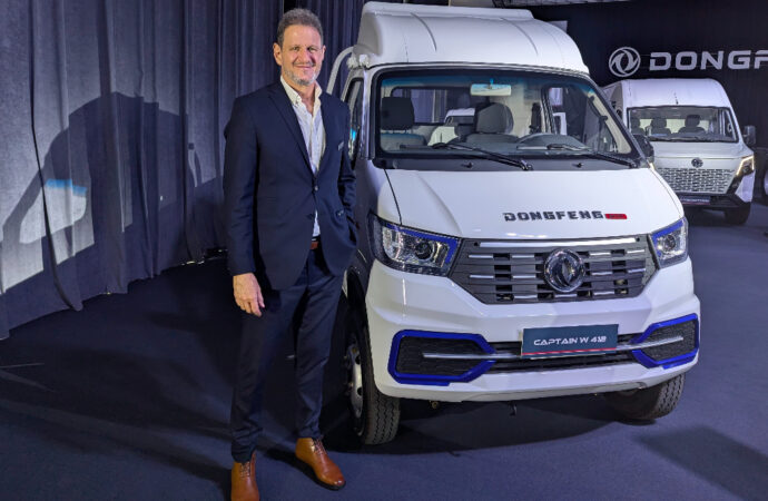 Dongfeng: “apuntamos a vender 1.000 unidades el año que viene”