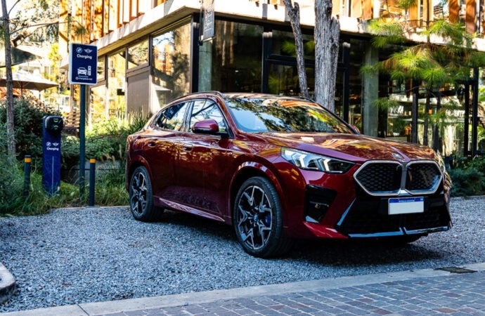 BMW Group Argentina instala cargadores para impulsar la electromovilidad